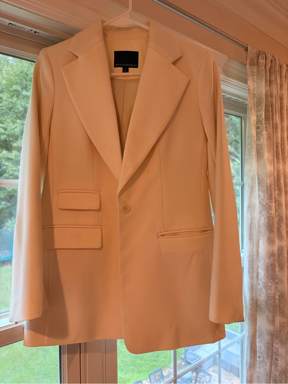 Banana Republic Cream Single-Button Tailored Blazer